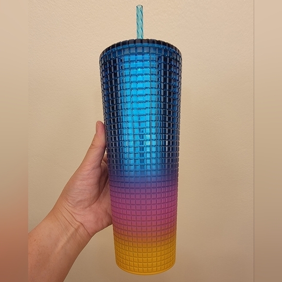 NWT Starbucks 2023 "Pride" Gradient Disco Ball Tumbler - Picture 2 of 6